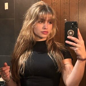 Meet your Posher, Grayson